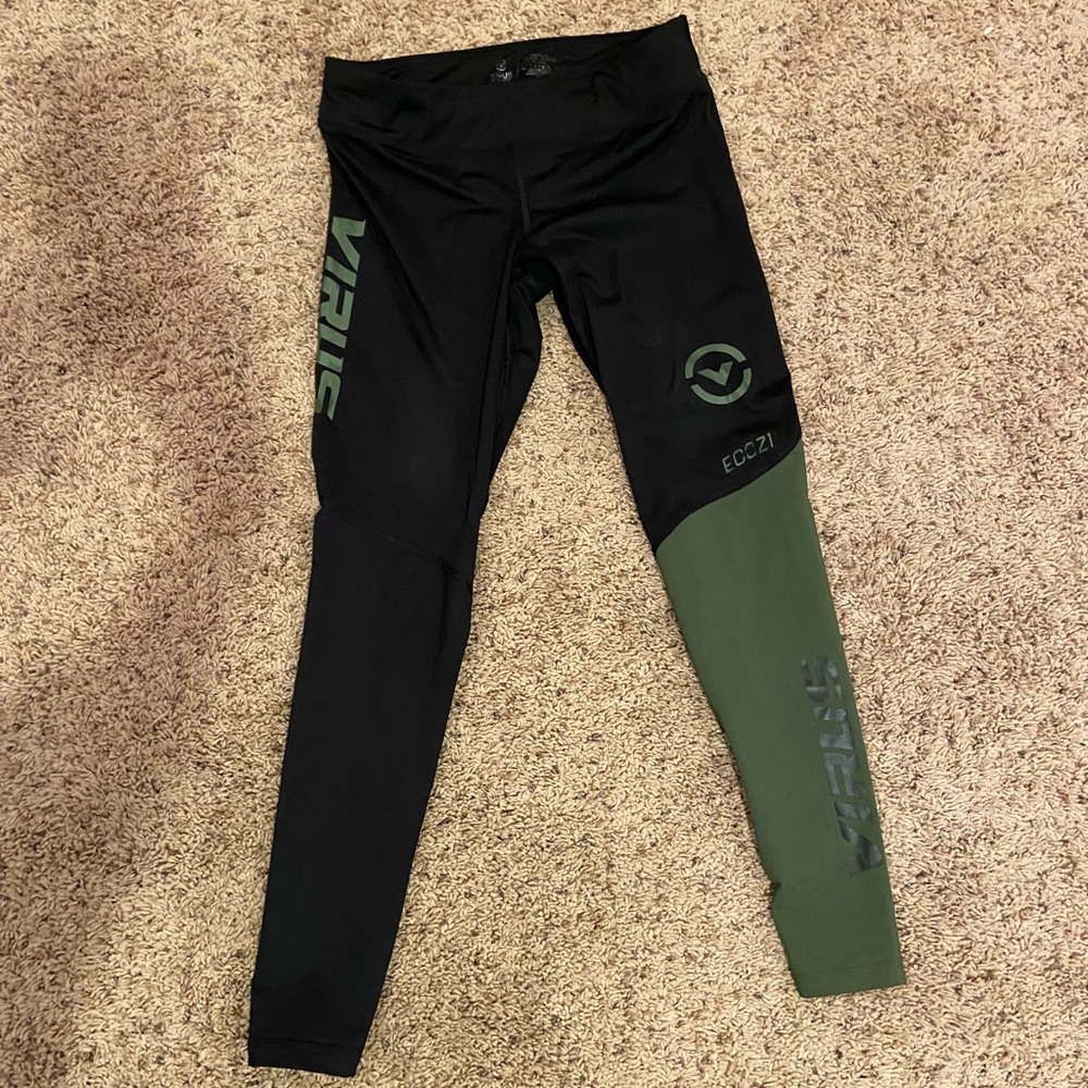Virus Leggings